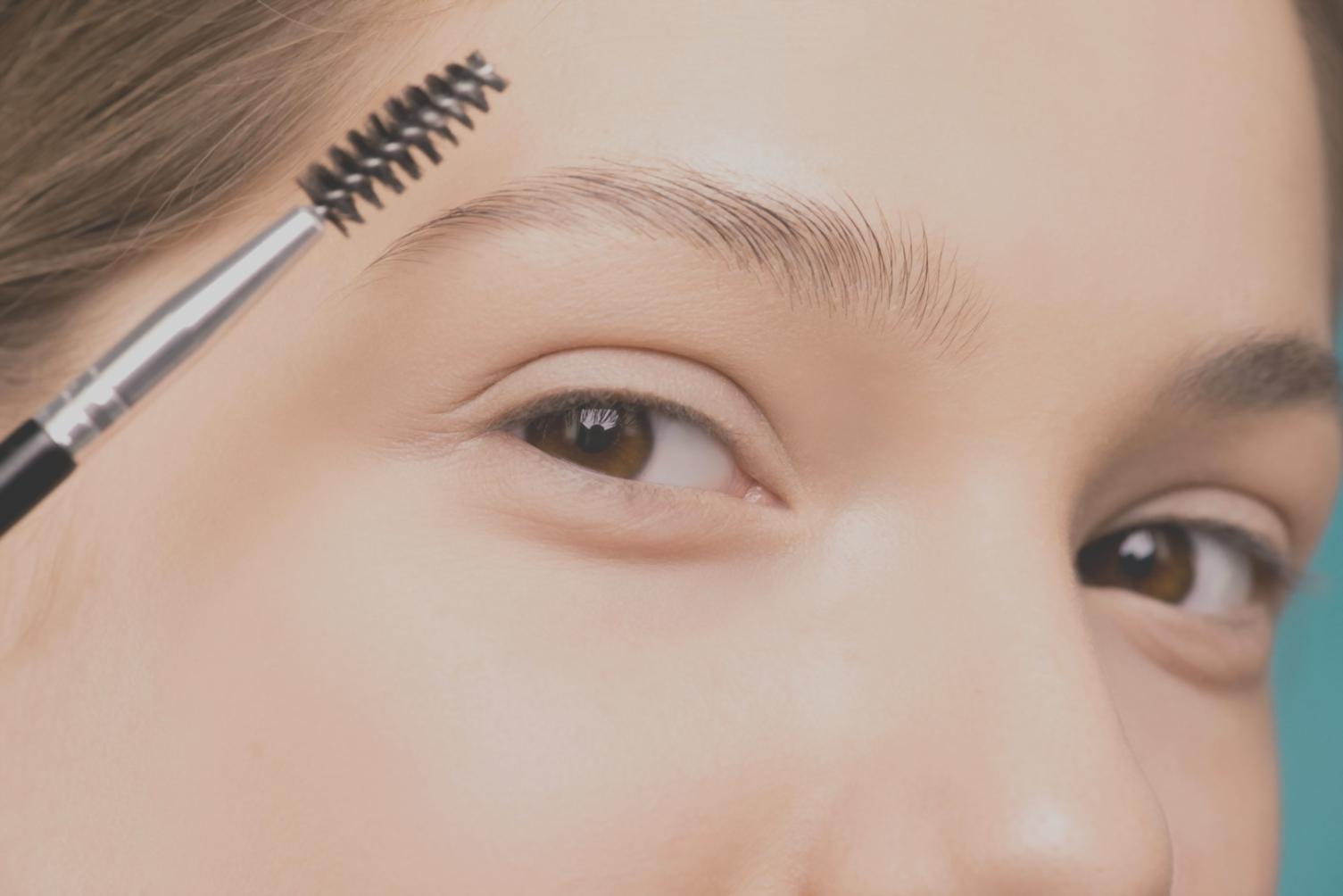 Strumenti e tecniche professionali per la cura dei dettagli nello styling maschile